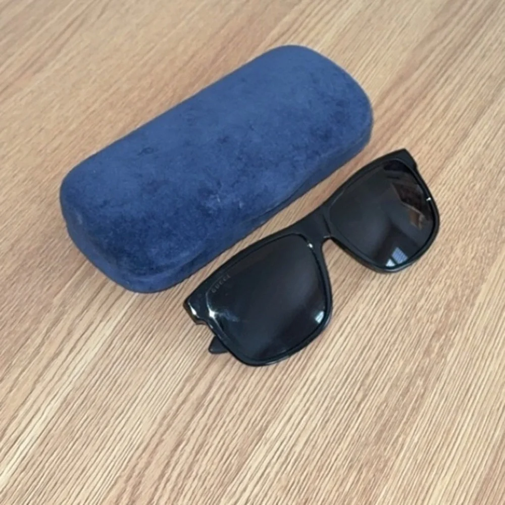 Gucci‎ GG0010S Men’s Black Sunglasses
